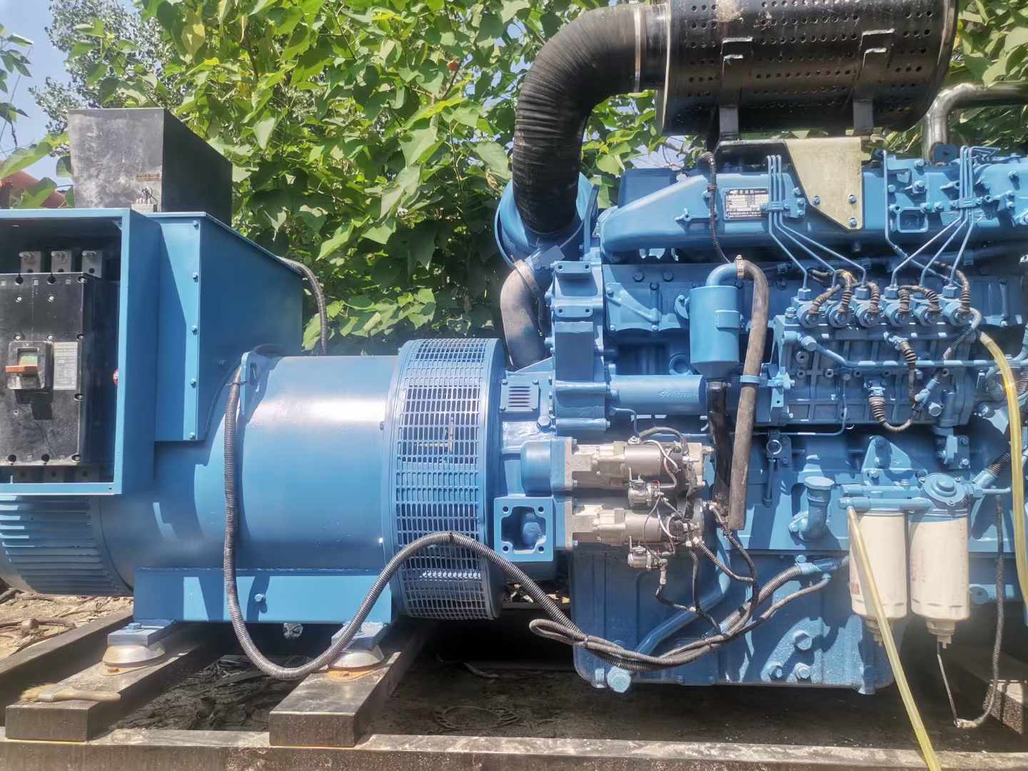 兴业详细说明降低 800kW 柴油发电机输出电流波动的方法