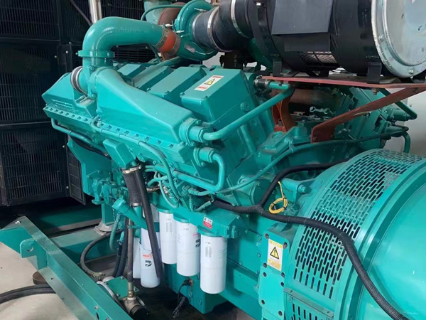 兴业更换100kW柴油发电机组机油时，需要注意哪些事项？